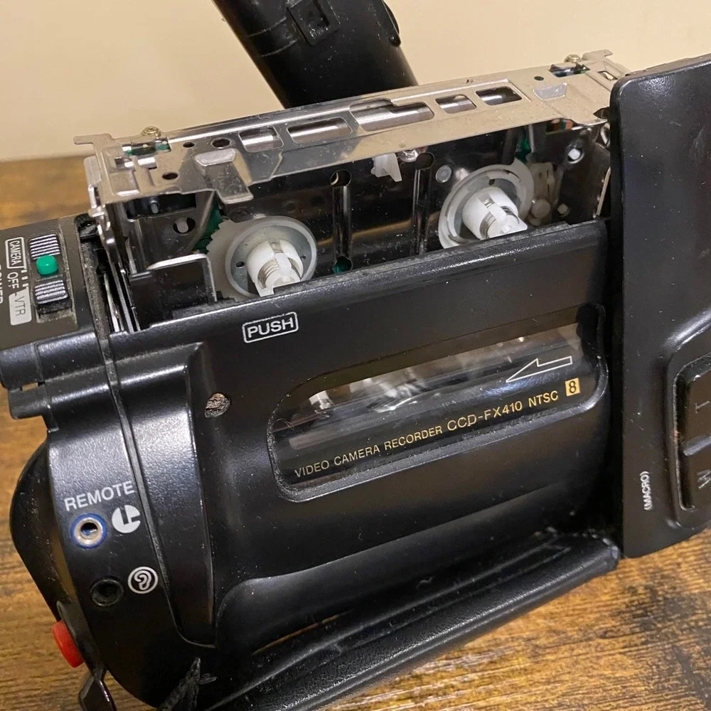 Sony Video Camera Recorder CCD FX410 Handycam Video Not tested AS IS